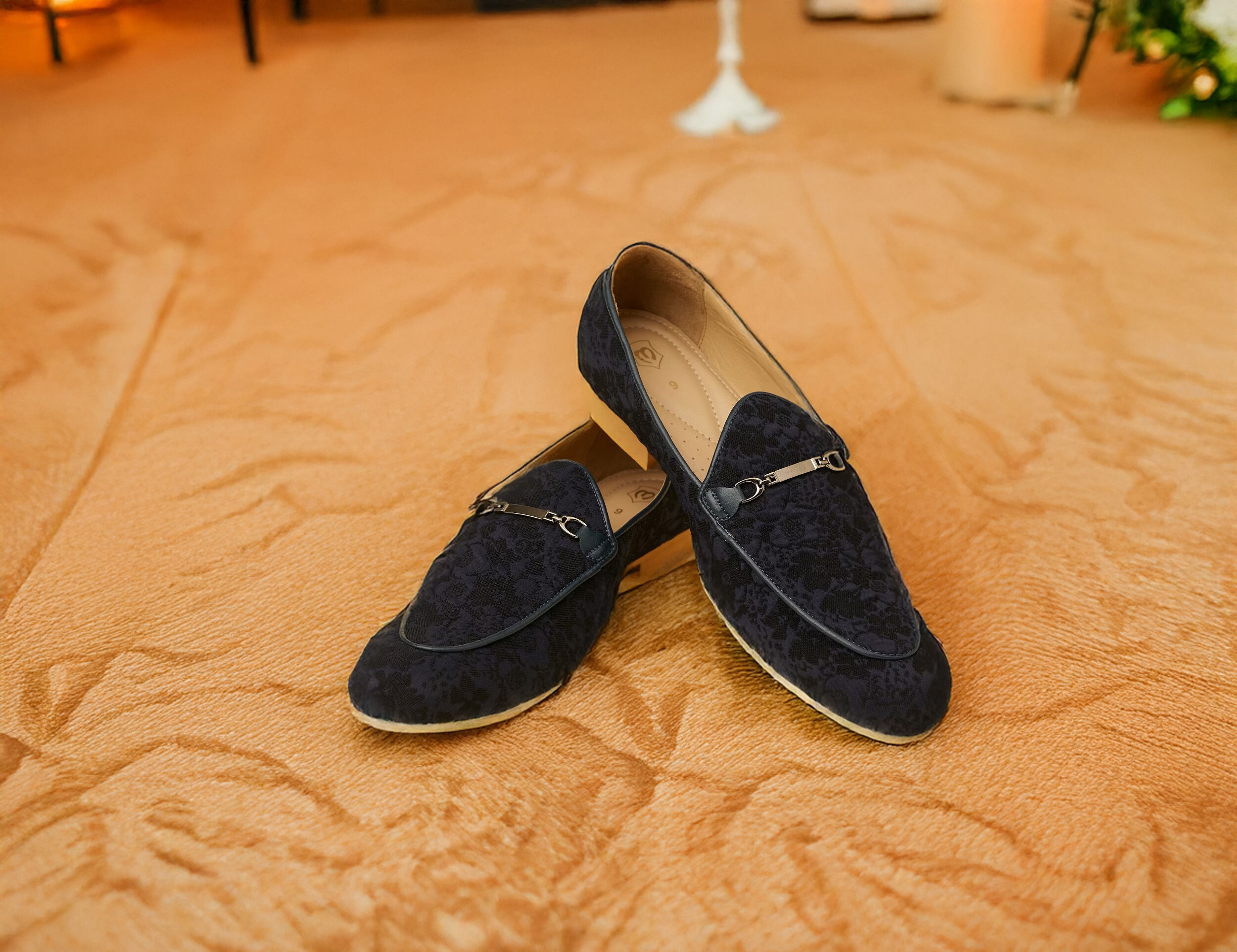 Men’s printed blue juttis designed for traditional wedding wear